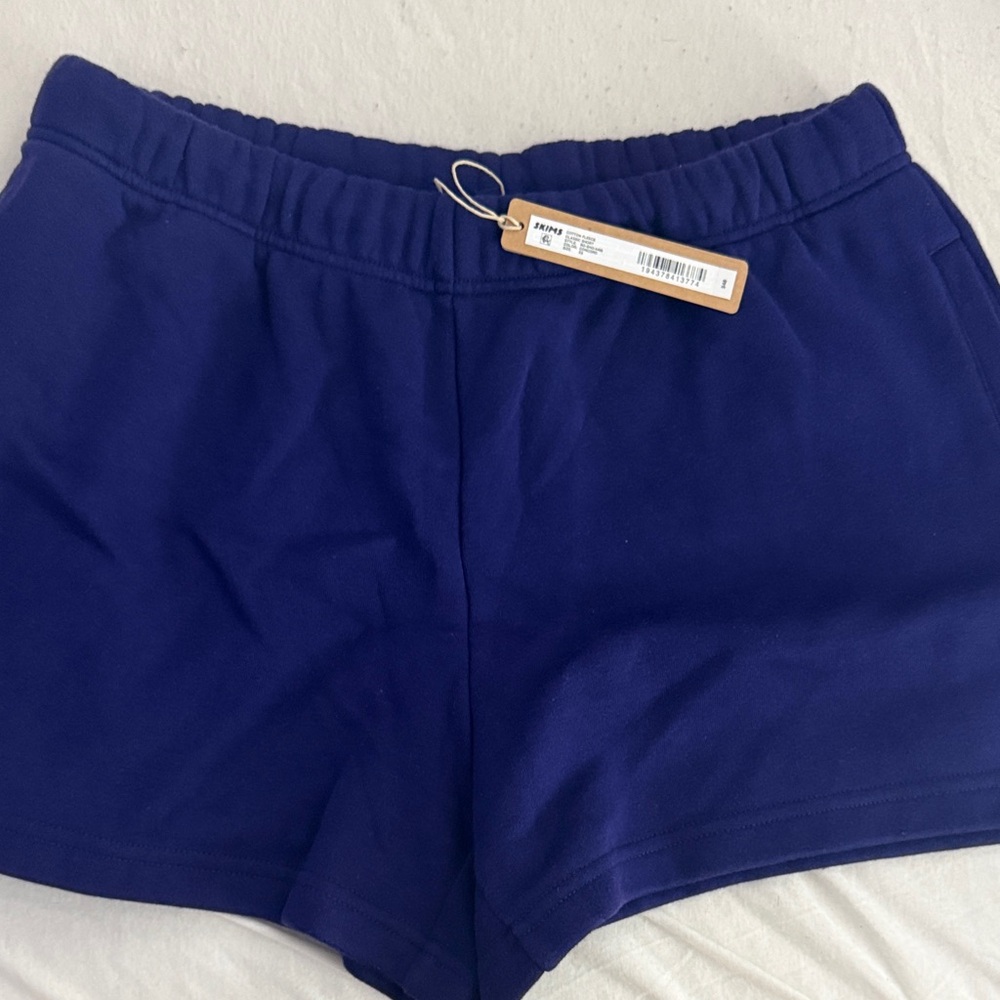 Skims cotton fleece short color concord